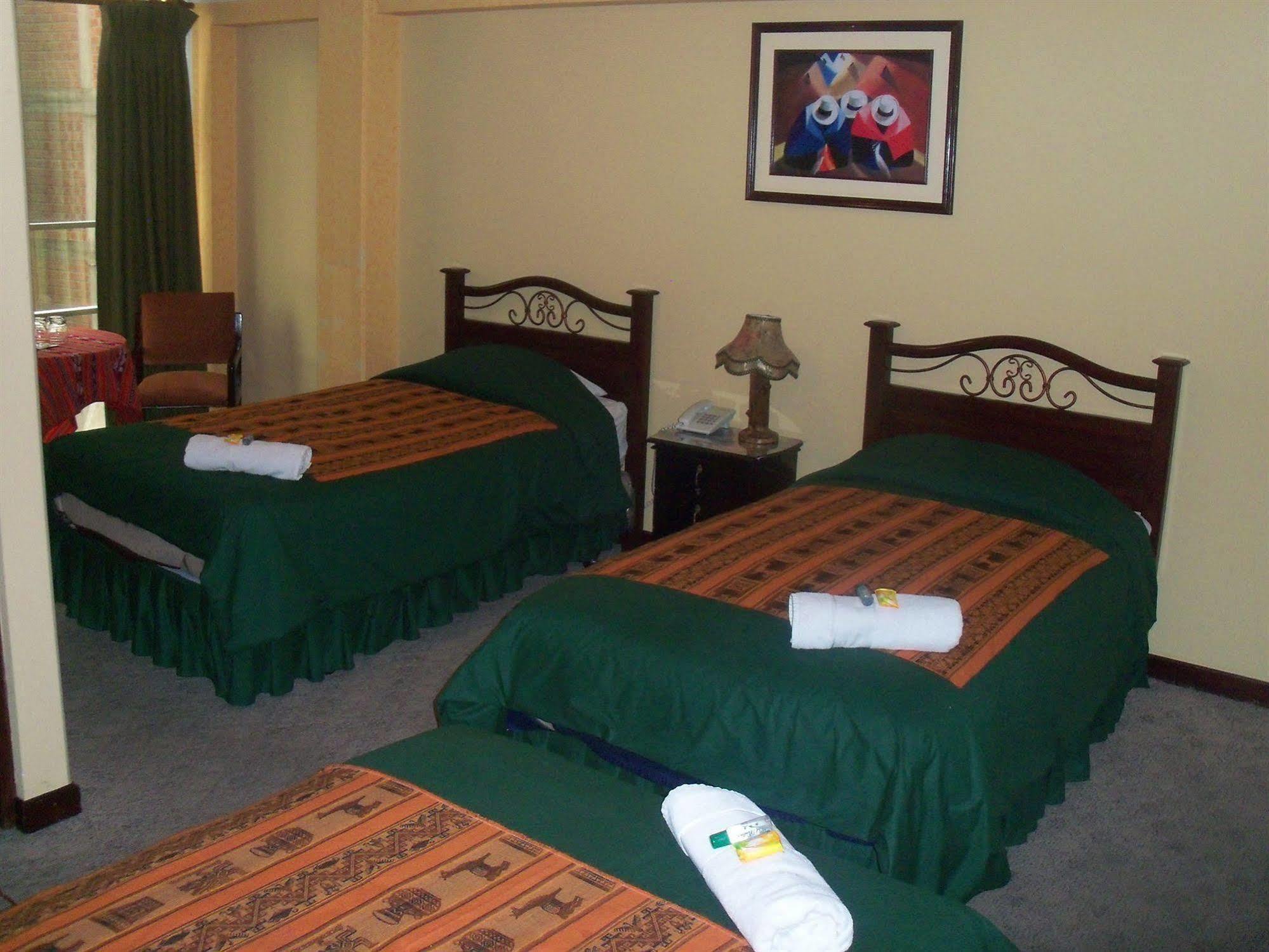 Hotel Berlina La Paz Esterno foto